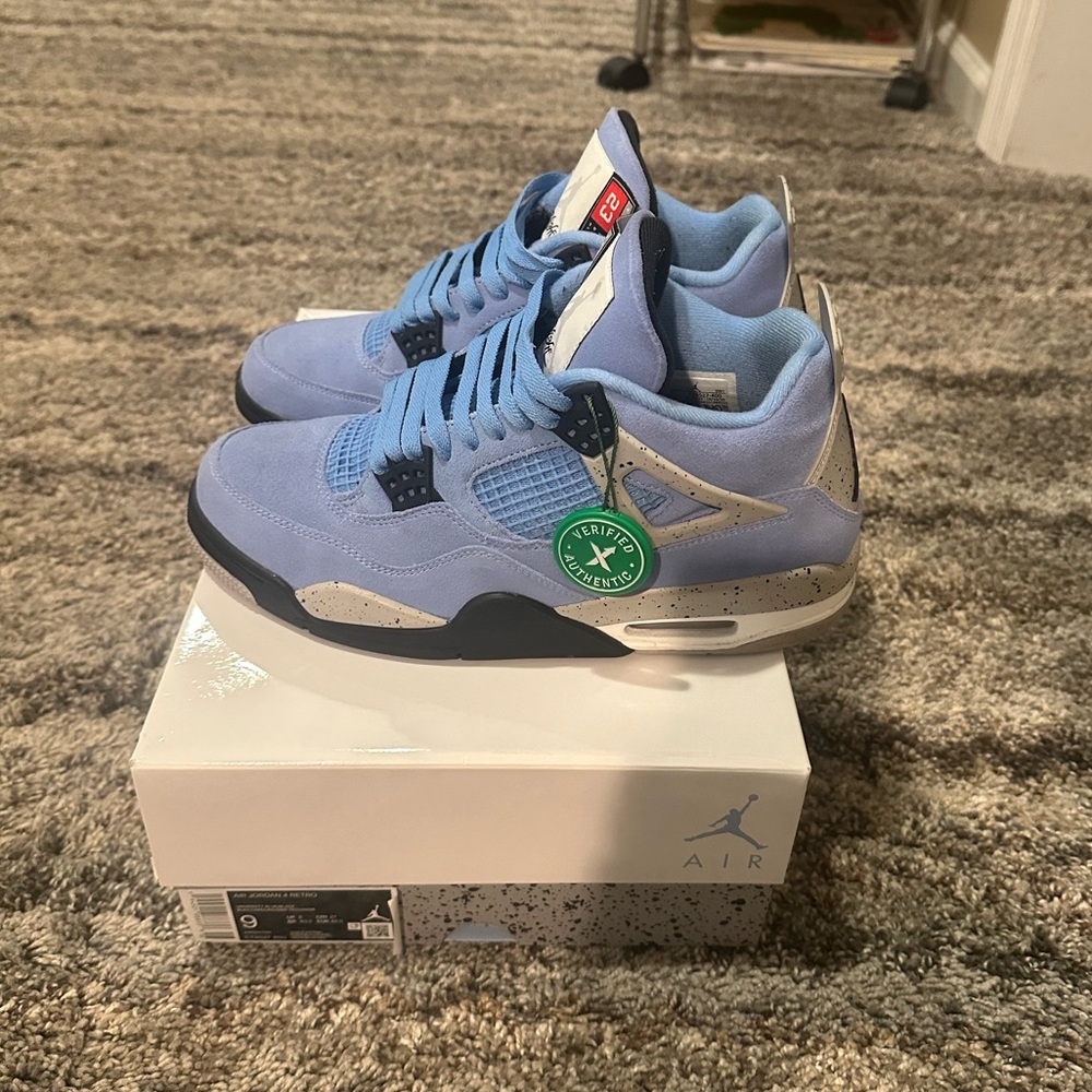 University Blue 4s